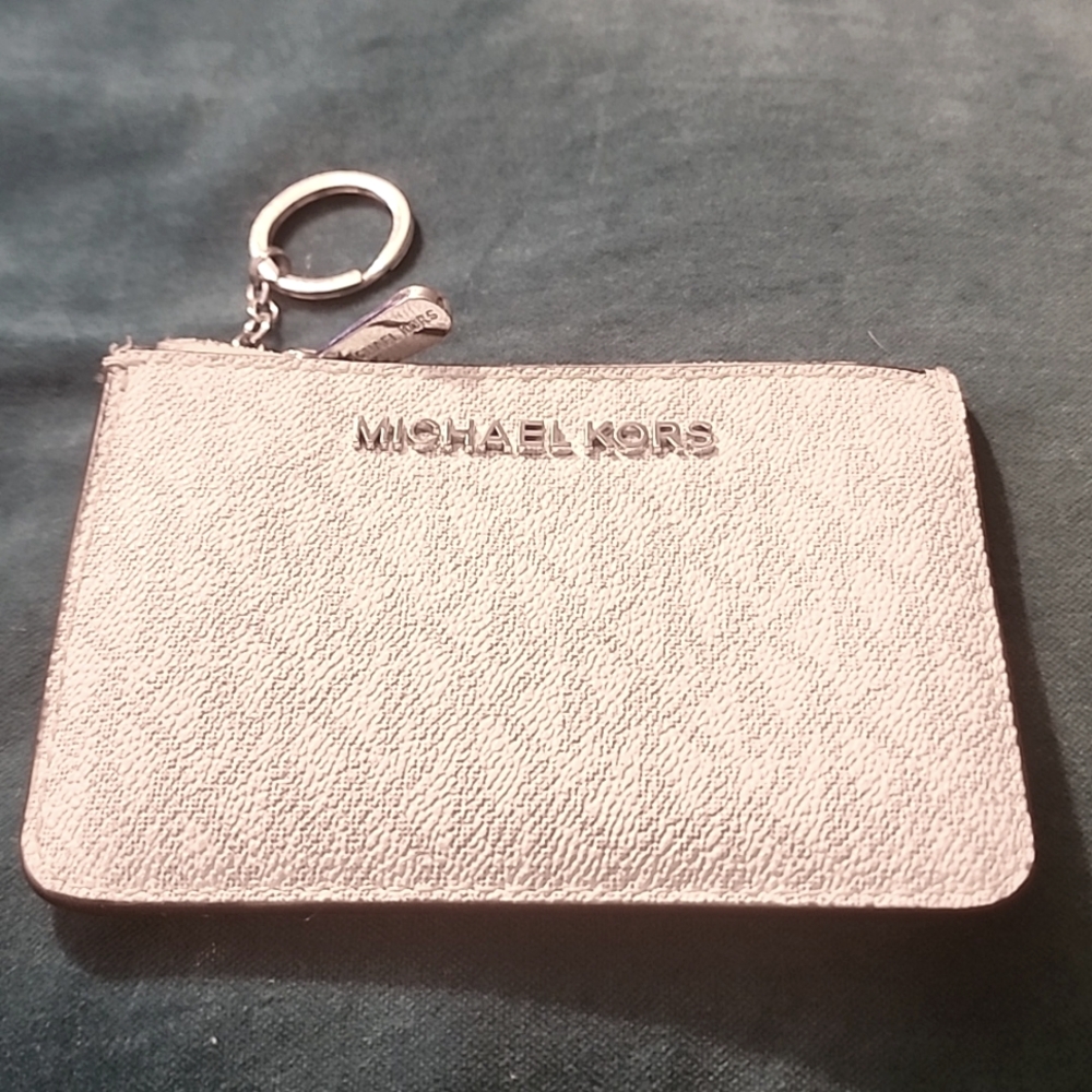 Michael Kors Signature MK Logo white Key Ring Coin/ID purse